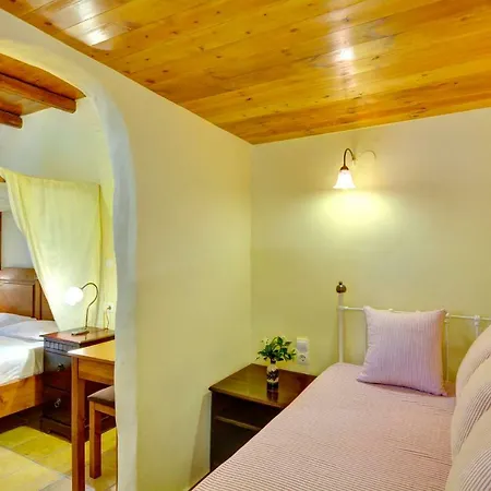 Elia & Hotell